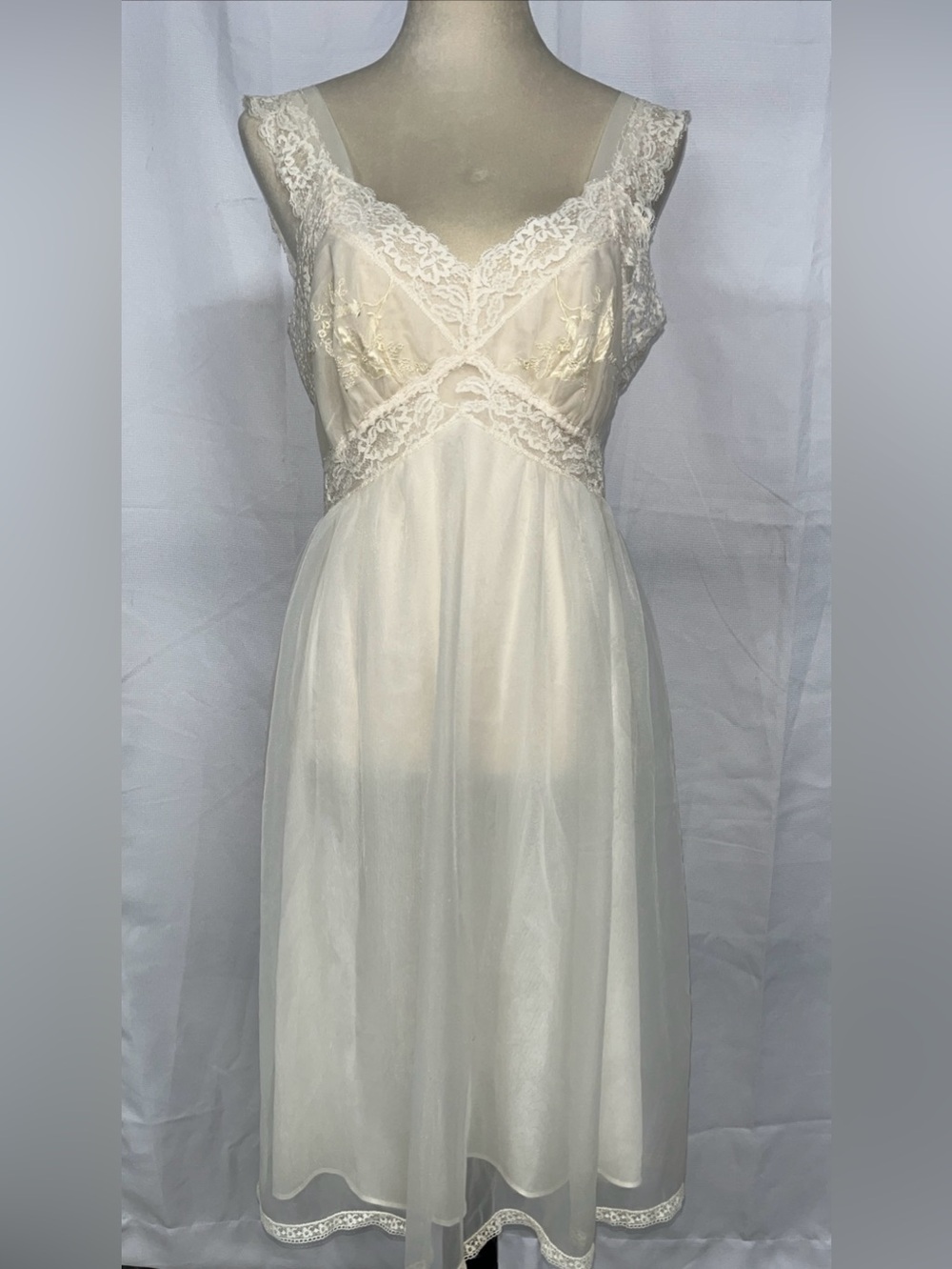 Vintage SEAMPRUFE Nylon Nightgown Semi Sheer Embroidered Accents Beige Size 34